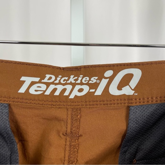 Dickies Temp iQ Men's 36 Flat Front Shorts Outdoor Hiking Camel Active Workwear - Picture 4 of 7